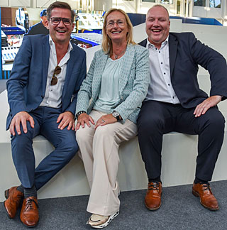 V.l.n.r. Thomas Kloppenburg, Nicole Twuijver en Hugo van Dijk